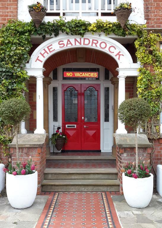 The Sandrock Clacton-on-Sea Bagian luar foto