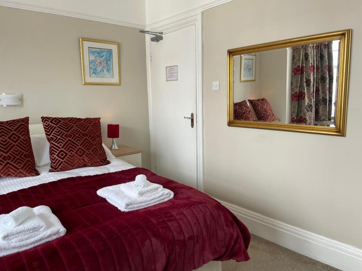 The Sandrock Clacton-on-Sea Bagian luar foto