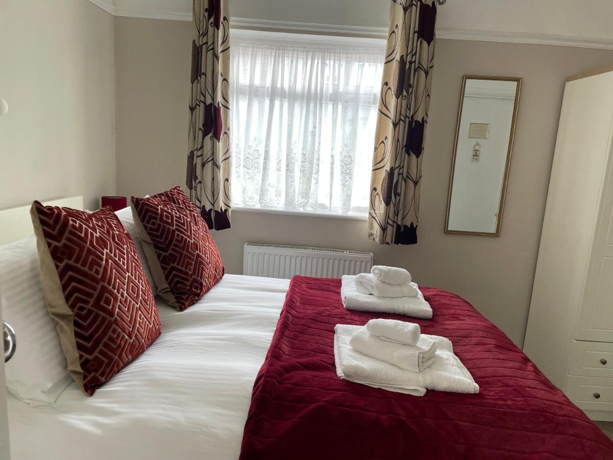 The Sandrock Clacton-on-Sea Bagian luar foto