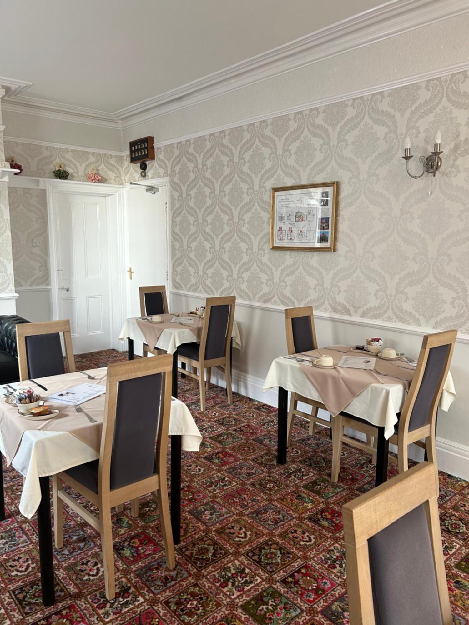 The Sandrock Clacton-on-Sea Bagian luar foto